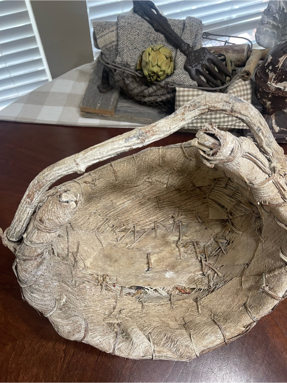 Vintage HUSK Fiber Handmade PalmLeaf Basket Rustic Woven Primitive Large - Picture 3 of 10